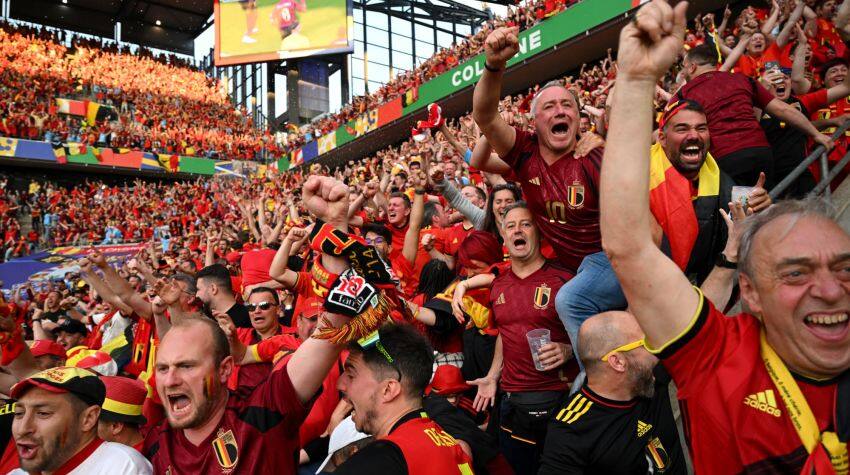 ontdek hoe de veiligheid van fans wordt gegarandeerd bij uefa-wedstrijden, met maatregelen en richtlijnen voor een veilige en leuke wedstrijdervaring.