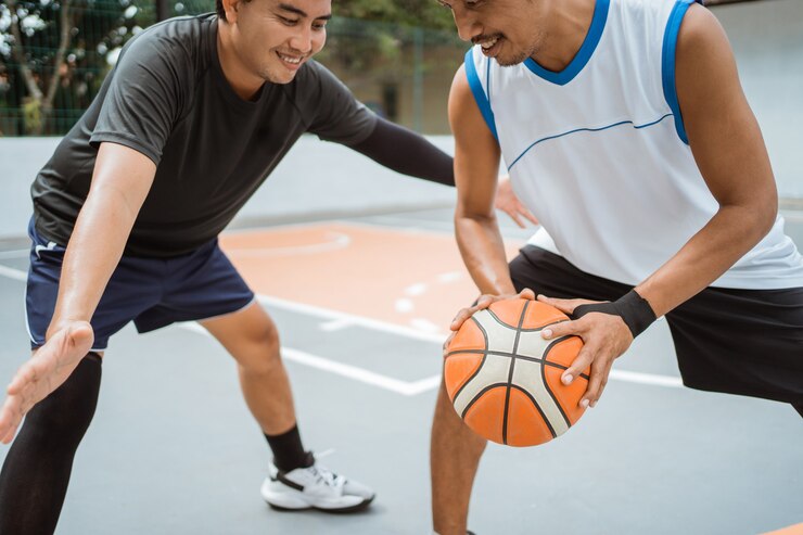 ontdek alles over basketbal: leer strategieën, krijg handige tips en verbeter je spel met onze uitgebreide gids.