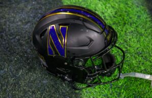 chip kelly bespreekt de opkomst van northwestern en analyseert het succes van het team en hun groei in het college football.