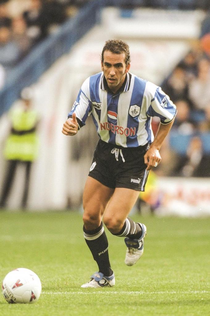 di canio boos op italiaans voetbal: ontdek de redenen achter zijn frustratie en de impact op de italiaanse voetbalwereld.