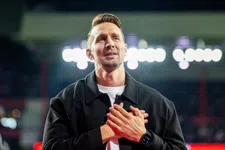luuk de jong ontkracht de geruchten rondom zijn mogelijke transfer naar fc utrecht. lees hier het volledige verhaal en zijn reactie op de speculaties.