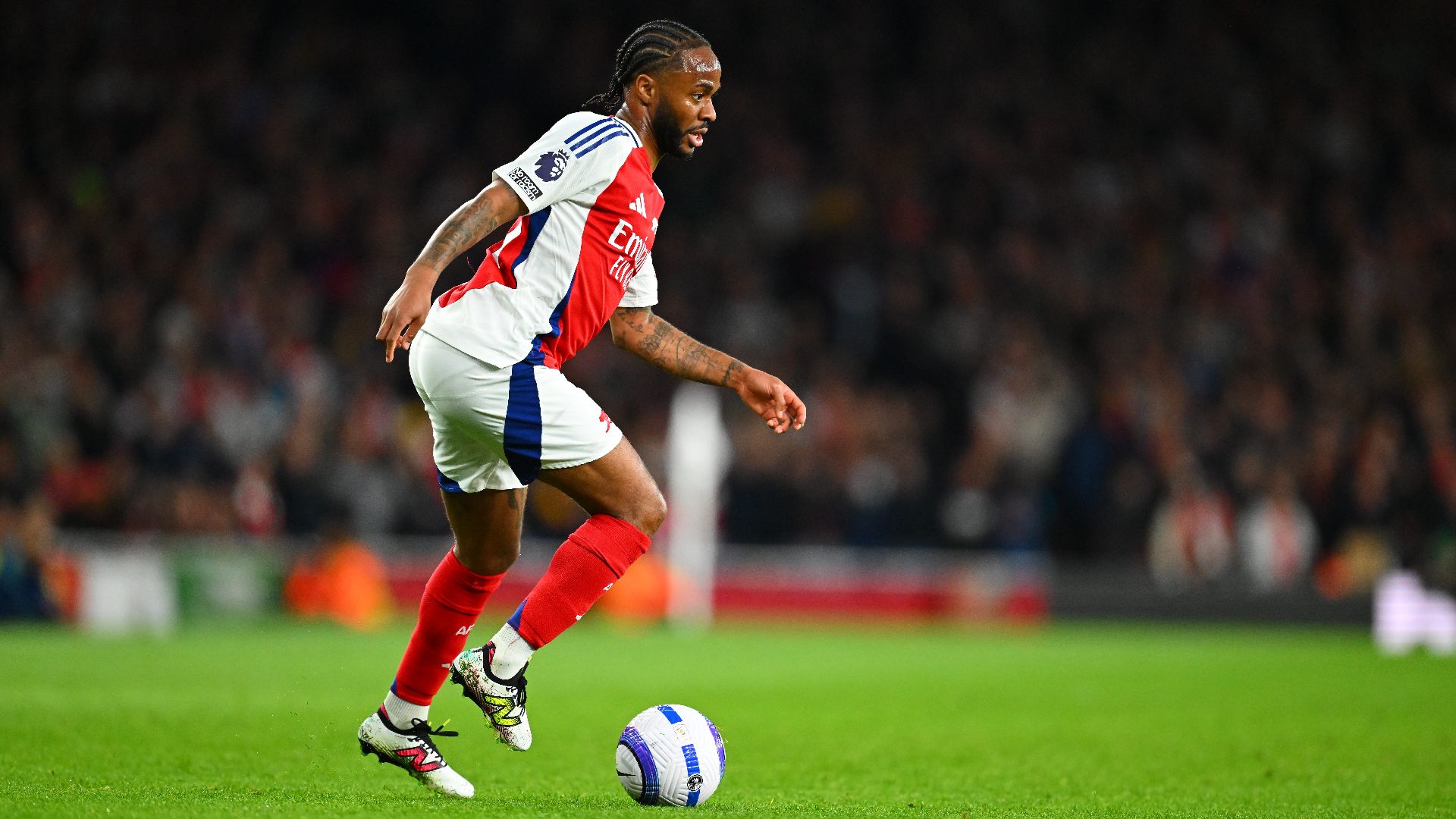 lees waarom sterling heeft gekozen voor feyenoord in plaats van van persie en ontdek de achterliggende redenen van deze verrassende overstap.