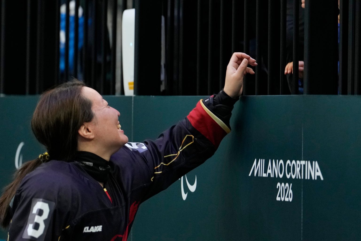 amerikaanse captain erica mckee brengt vrouwenijshockey naar de paralympics van 2030, een mijlpaal voor de sport en inclusiviteit.