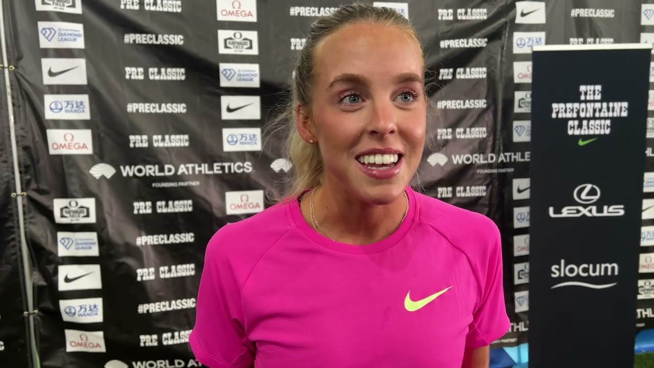 keely hodgkinson verbetert haar persoonlijke record op de 400 meter en zet een indrukwekkende prestatie neer.