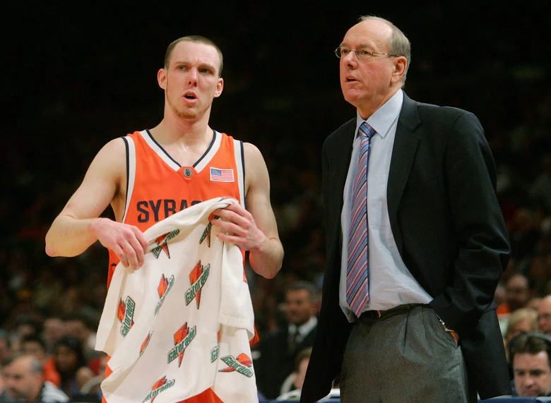 ontdek de topkandidaten voor de syracuse-coachpositie: mcnamara en murray strijden om de baan.